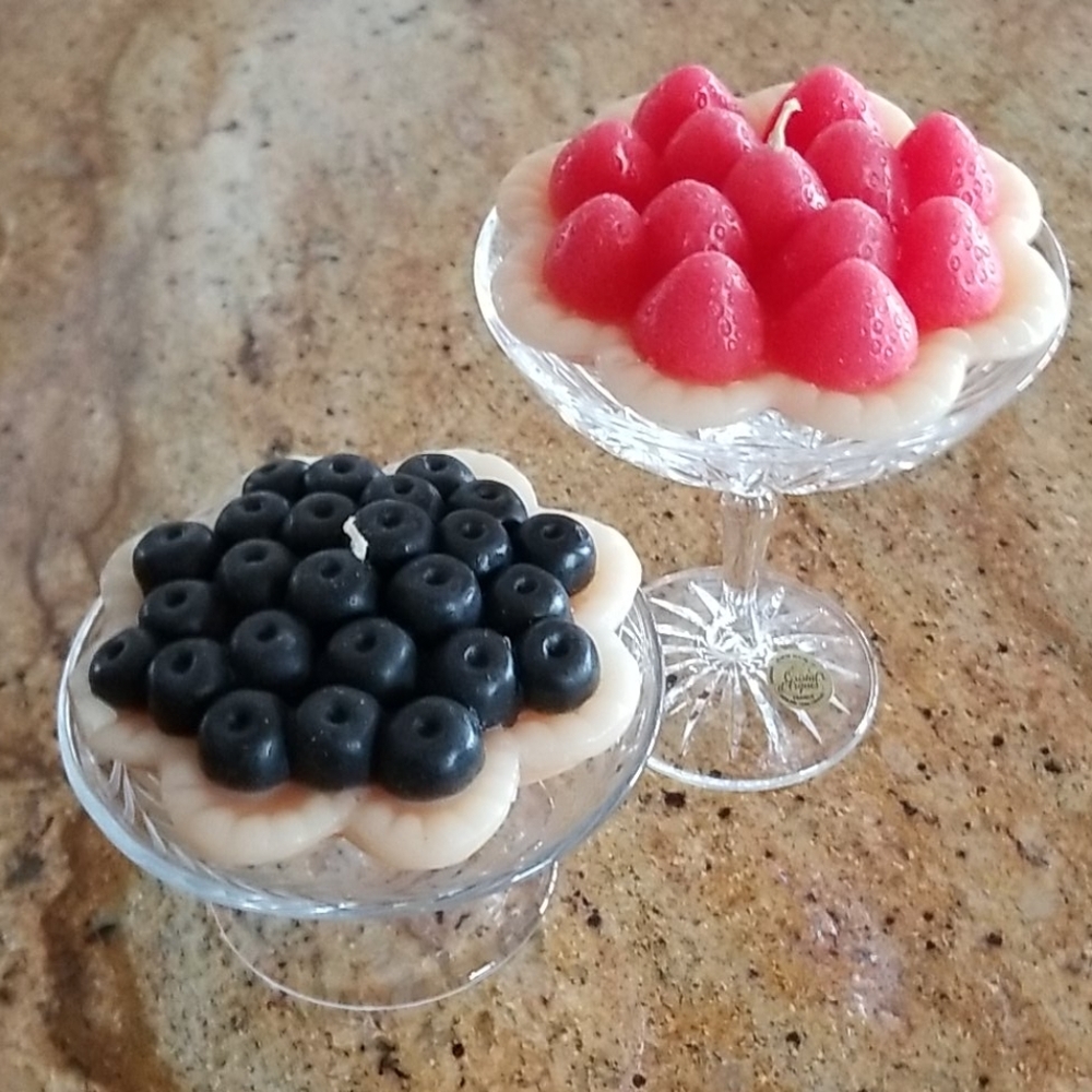 Strawberry & Blueberry Pie Candles & Glasses Set